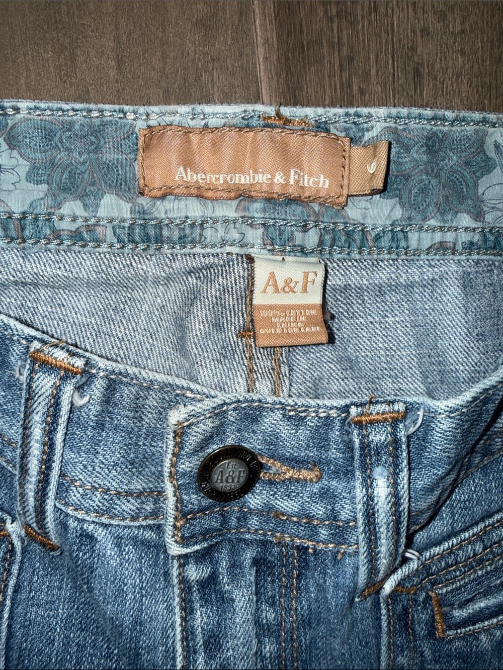 Vintage Abercrombie & Fitch Y2K Distressed Bootcut Jeans Size 6 - Picture 3 of 6